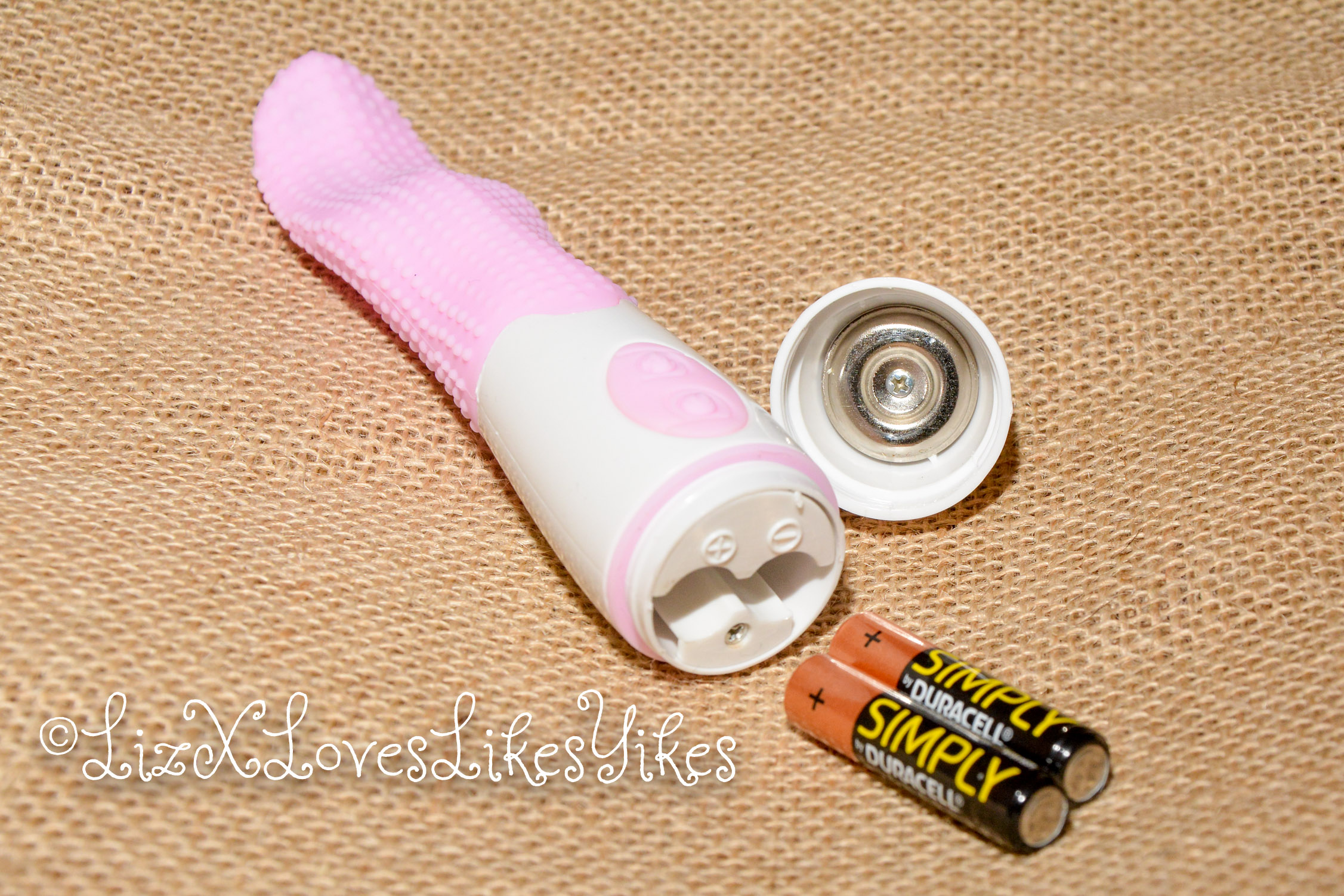 Crazy Tongue Vibrator - Utinta Leptura Review by LizX