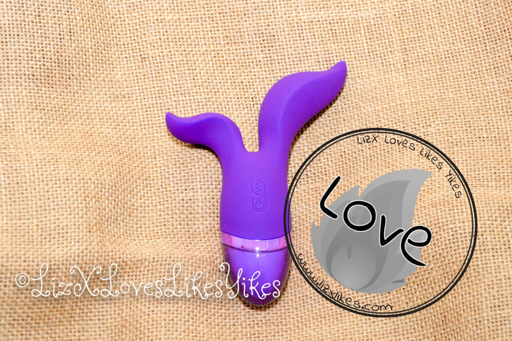 Aura Duo by Calexotics Picture as illustration for review by Liz BlackX