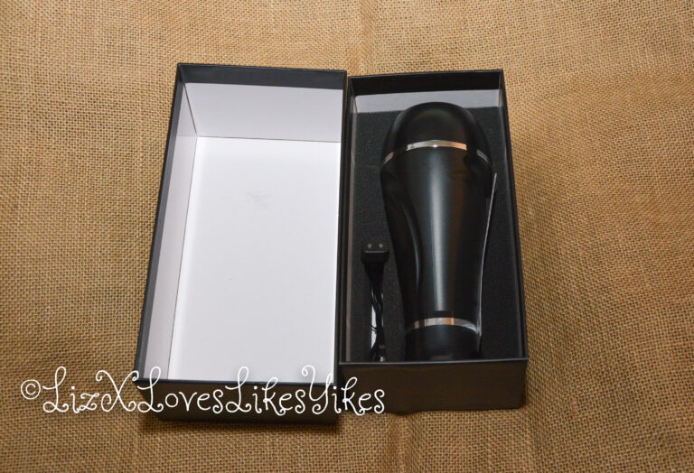 BestVibe Review of Vibrating Double Labia Male Masturbator The full masturbator is shown here Copyright Liz BlackX