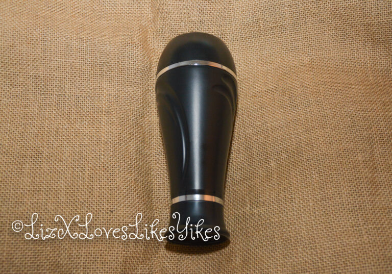 BestVibe Review of Vibrating Double Labia Male Masturbator The full masturbator is shown here Copyright Liz BlackX