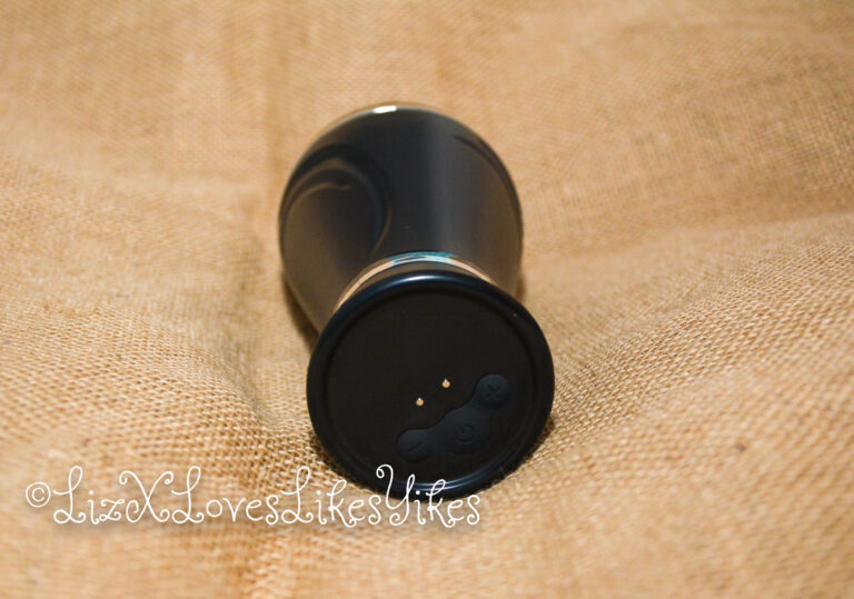 BestVibe Review of Vibrating Double Labia Male Masturbator The full masturbator is shown here Copyright Liz BlackX
