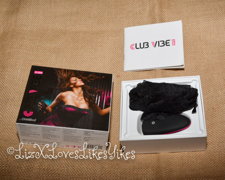 Review of the OhMiBod - Club Vibe 3.OH Music Vibrator Copyright Liz BlackX