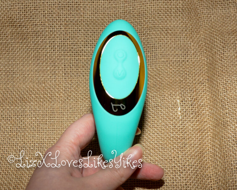 Review of the Tracys Dog OGPro2 Copyright Liz BlackX