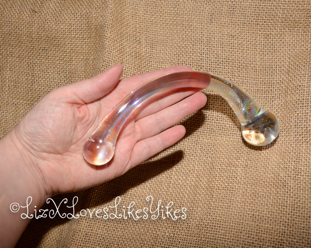 Review of the Rimba Sensual Glass Dildo Wanda Copyright Liz BlackX