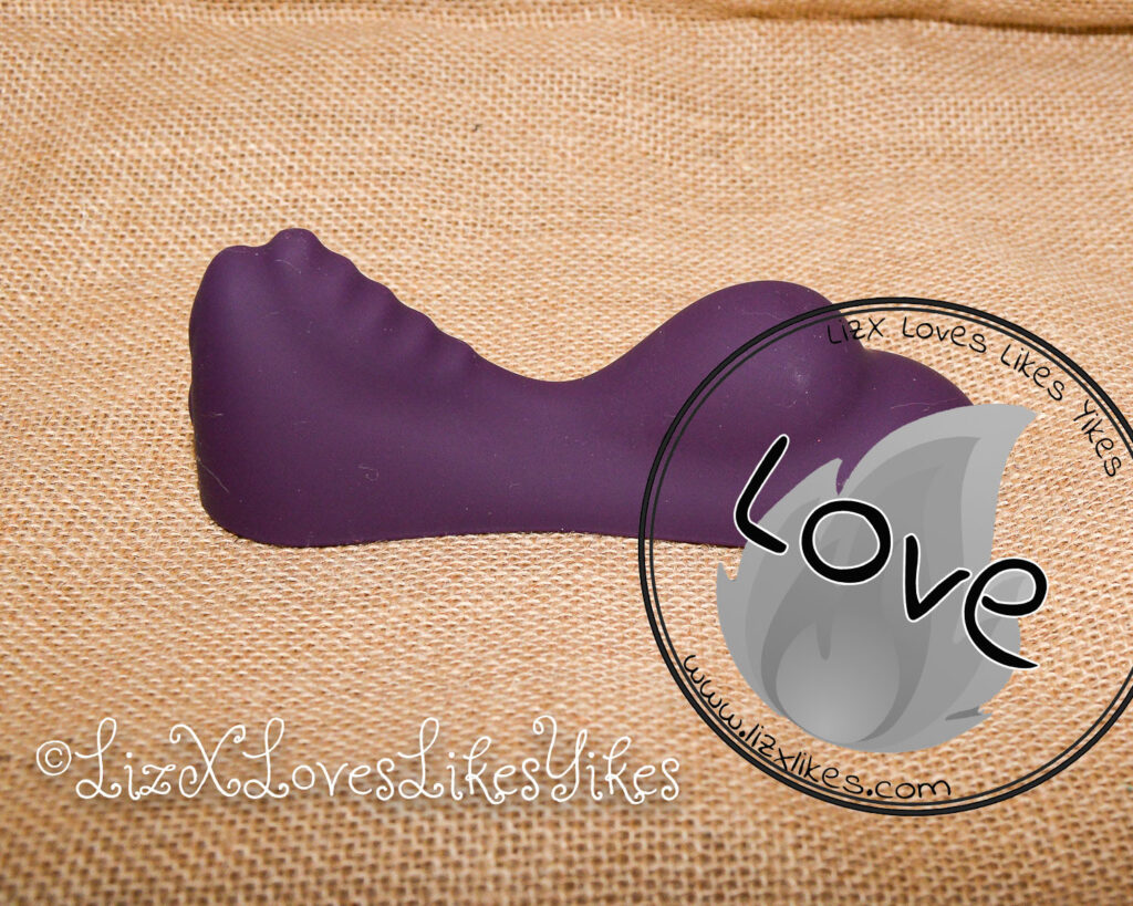 Review of Ruby Glow Ride On External Hands-Free Vibrator Copyright Liz BlackX