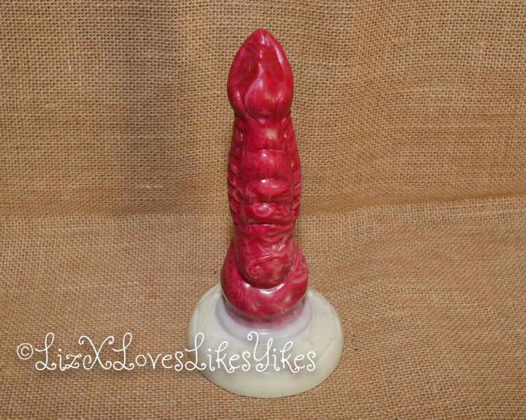 Review of Bigshocked.com Lykaon - Medium-Sized Fantasy WereWolf Dildo Copyright Liz BlackX