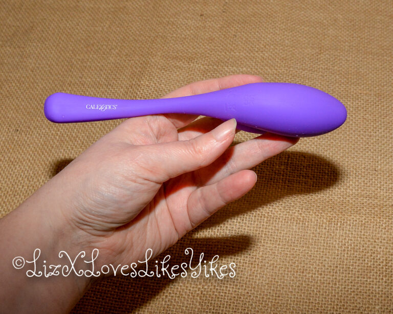 Review of the CalExotics Mini Marvels Silicone Marvelous Climaxer Copyright Liz BlackX