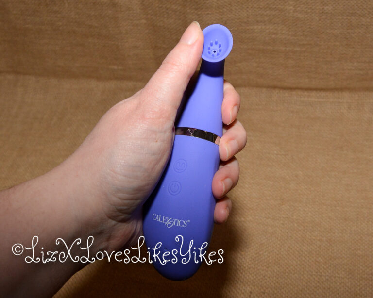 Review of Calexotics Intimate Pump™ Rechargeable Clitoral Pump Copyright Liz BlackX