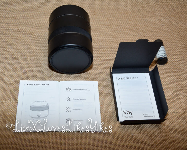 Review Voy Compact Stroker by ArcWave Copyright Liz BlackX