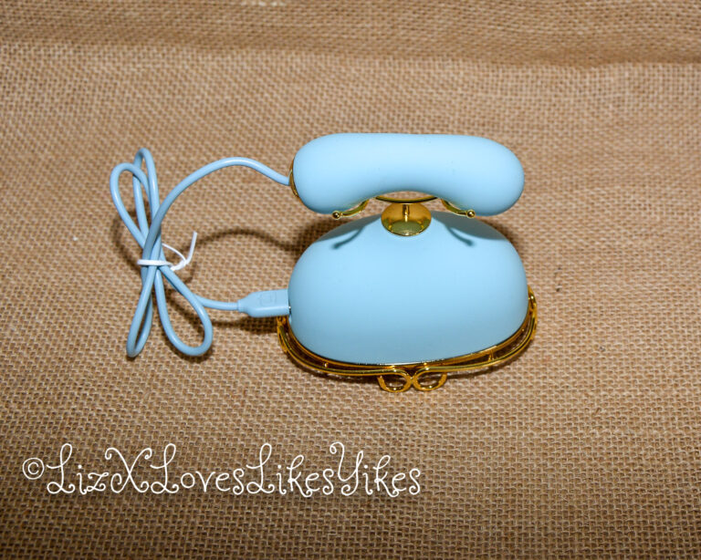Review of Svakom Retro Telephone Massager Copyright Liz BlackX