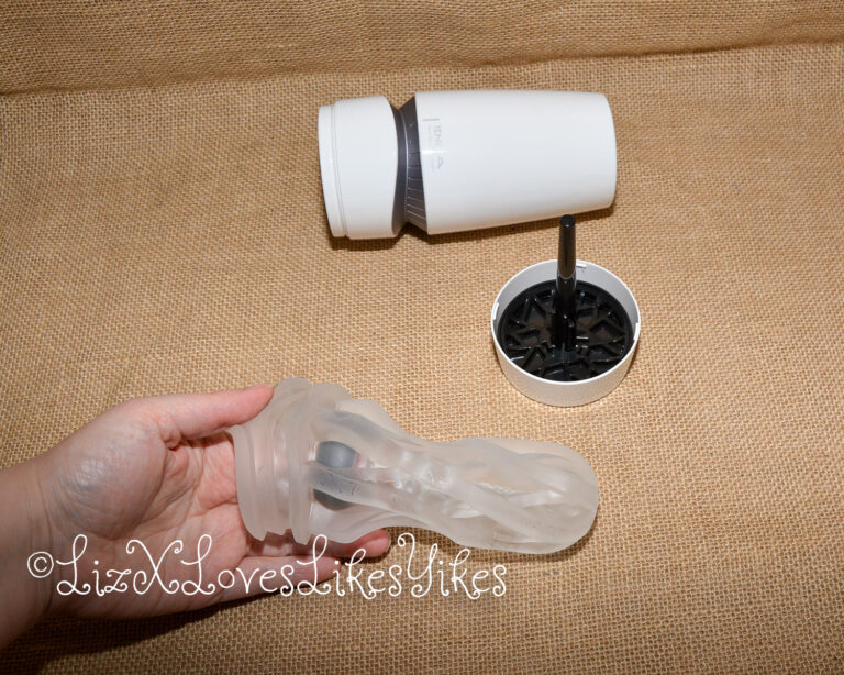 Review of the TENGA - Aero Masturbator - Silver Copyright Liz BlackX