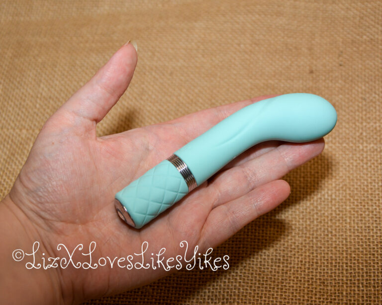 Review of Pillow Talk Racy G-spot Vibrator - Teal Copyright Liz BlackX
