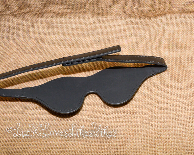 Review of the Clit Torturing Play Kit by Funzze.com Copyright Liz BlackX