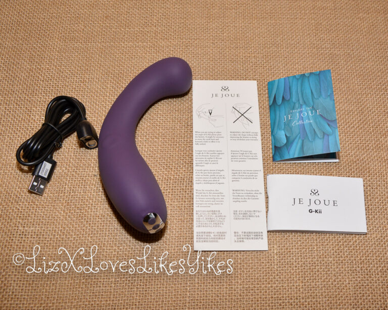 Review of the Je Joue G-Kii Flexible Clitoral & G-Spot Vibrator Copyright Liz BlackX The entire set