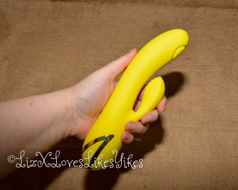 Review of the California Dreaming San Diego Seduction Dual Stimulation Vibrator CalExotics Copyright Liz BlackX