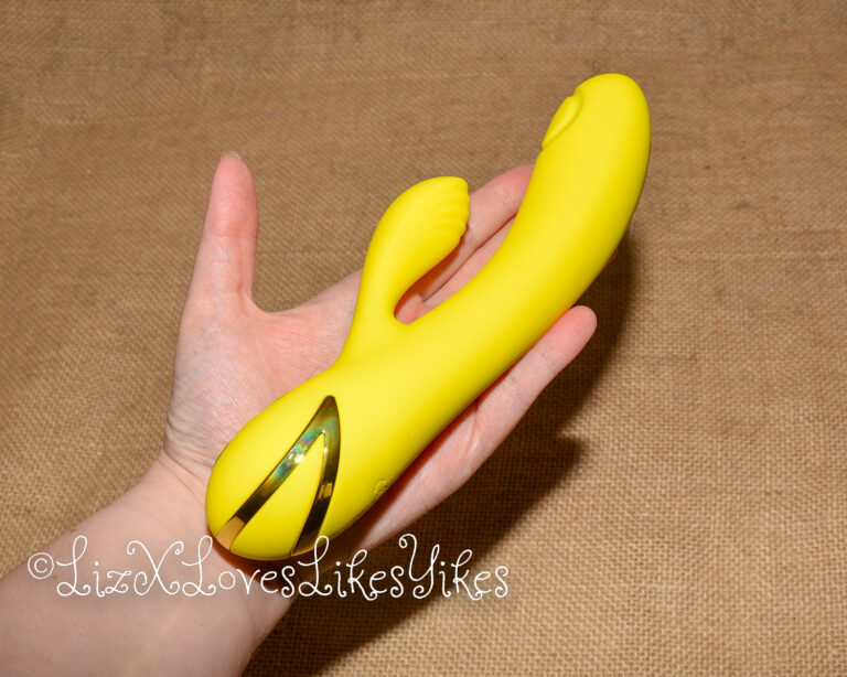 Review of the California Dreaming San Diego Seduction Dual Stimulation Vibrator CalExotics Copyright Liz BlackX