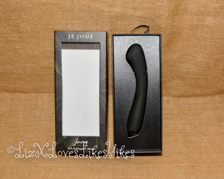 Review of the Juno Flex G-Spot vibrator by Je Joue, sponsored by Bettystoybox.com Copyright Liz BlackX