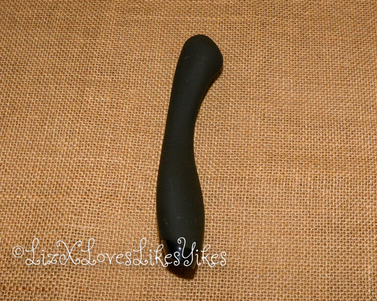Review of the Juno Flex G-Spot vibrator by Je Joue, sponsored by Bettystoybox.com Copyright Liz BlackX