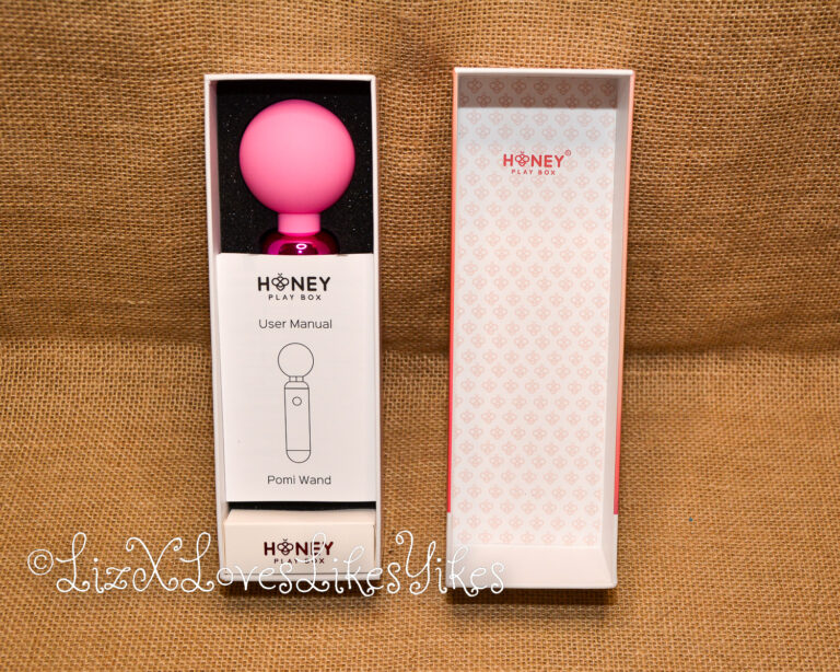 Review of the Pomi Wand Powerful Mini Vibrating Wand Massager Honey Play Box from Honeyplaybox.com Copyright Liz BlackX
