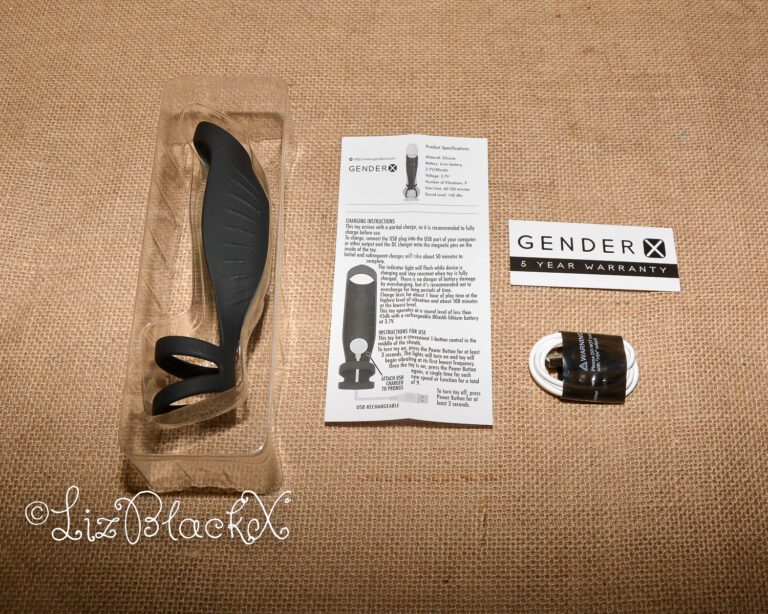 Review of The Rocketeer Vibrating Penis Enhancer Sheath Sponsored by BettysToyBox.com Copyright LizBlackX