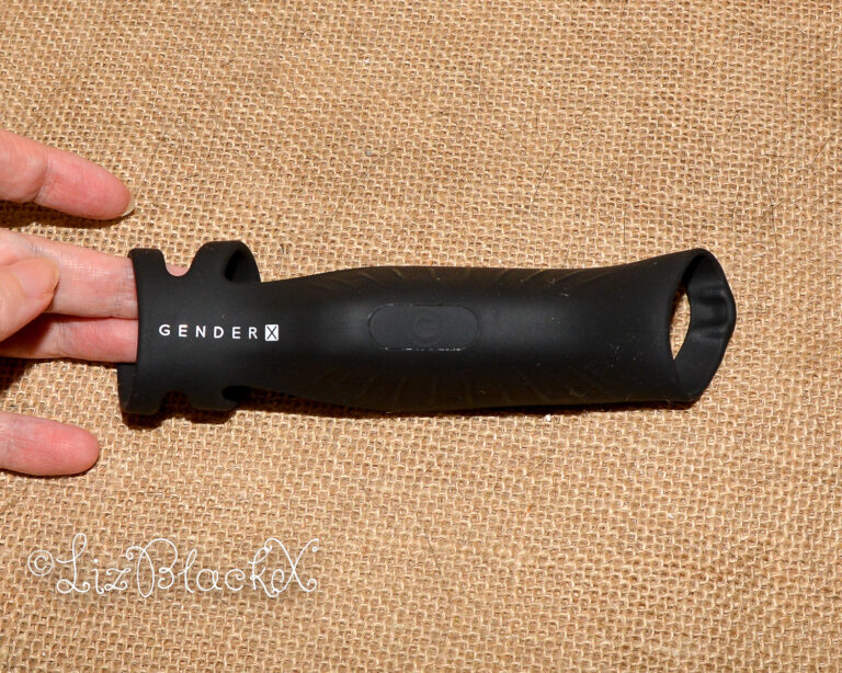 Review of The Rocketeer Vibrating Penis Enhancer Sheath Sponsored by BettysToyBox.com Copyright LizBlackX