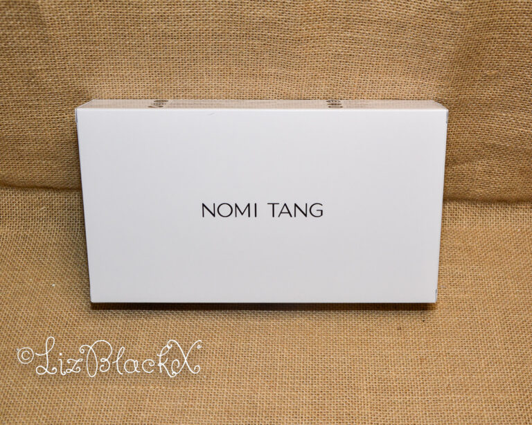 Review of the Flex Bi from Nomi Tang Copyright Liz BlackX