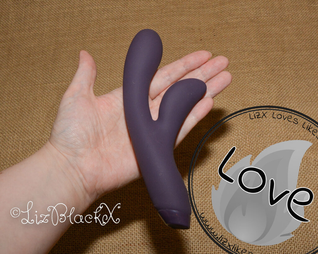 Review of the Je Joue Hera Dual Stimulation Rabbit Vibrator - Purple Copyright LizBlackX