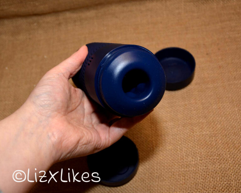 Review of the Pow Arcwave stroker Copyright Liz BlackX