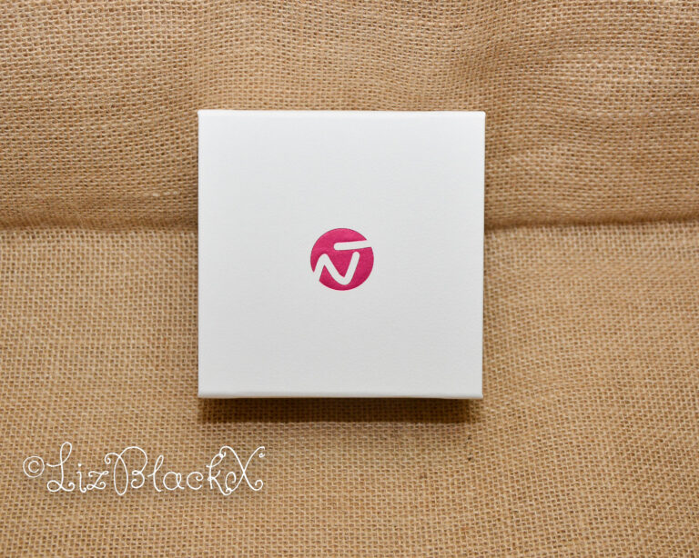 Review of the Samba lipstick vibrator by Nomi Tang Copyright Liz BlackX