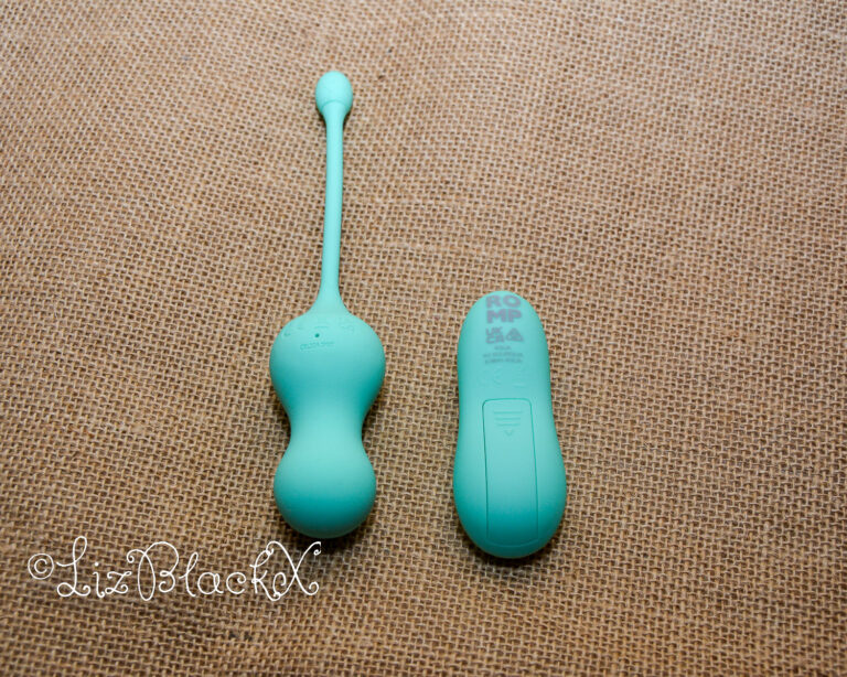 Review of the Cello Vibrating Egg by Romp Toys Copyright Liz BlackX