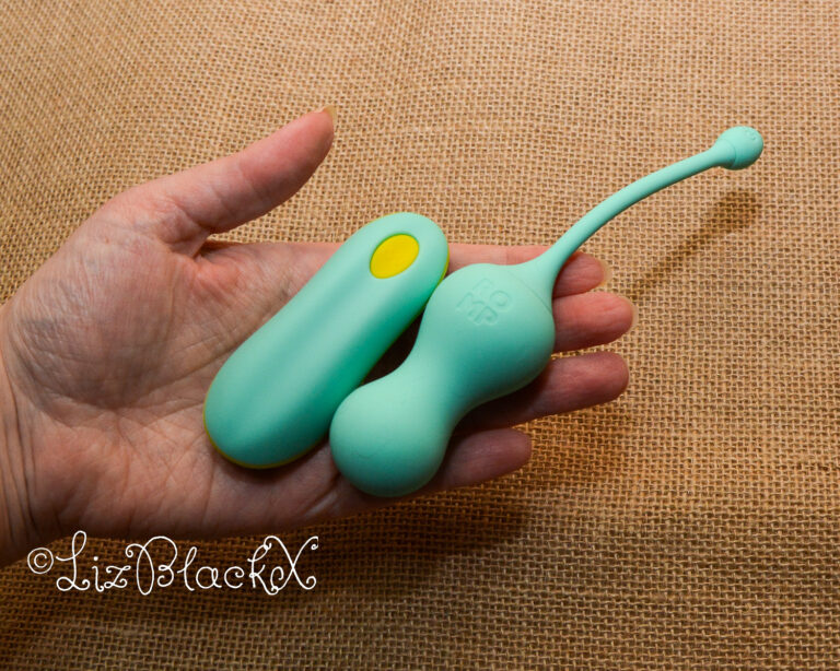 Review of the Cello Vibrating Egg by Romp Toys Copyright Liz BlackX