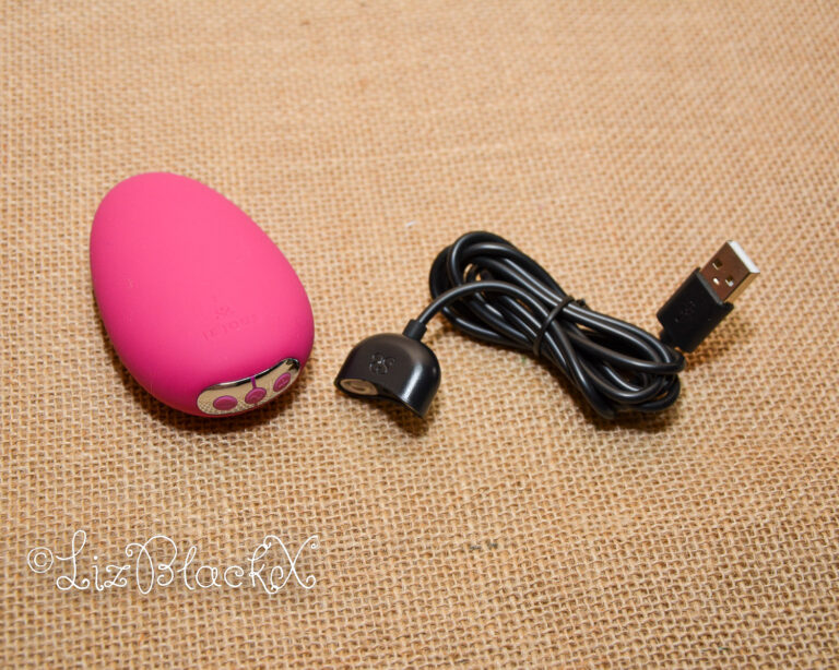 Review of the Mimi Soft by Je Joue Copyright Liz BlackX