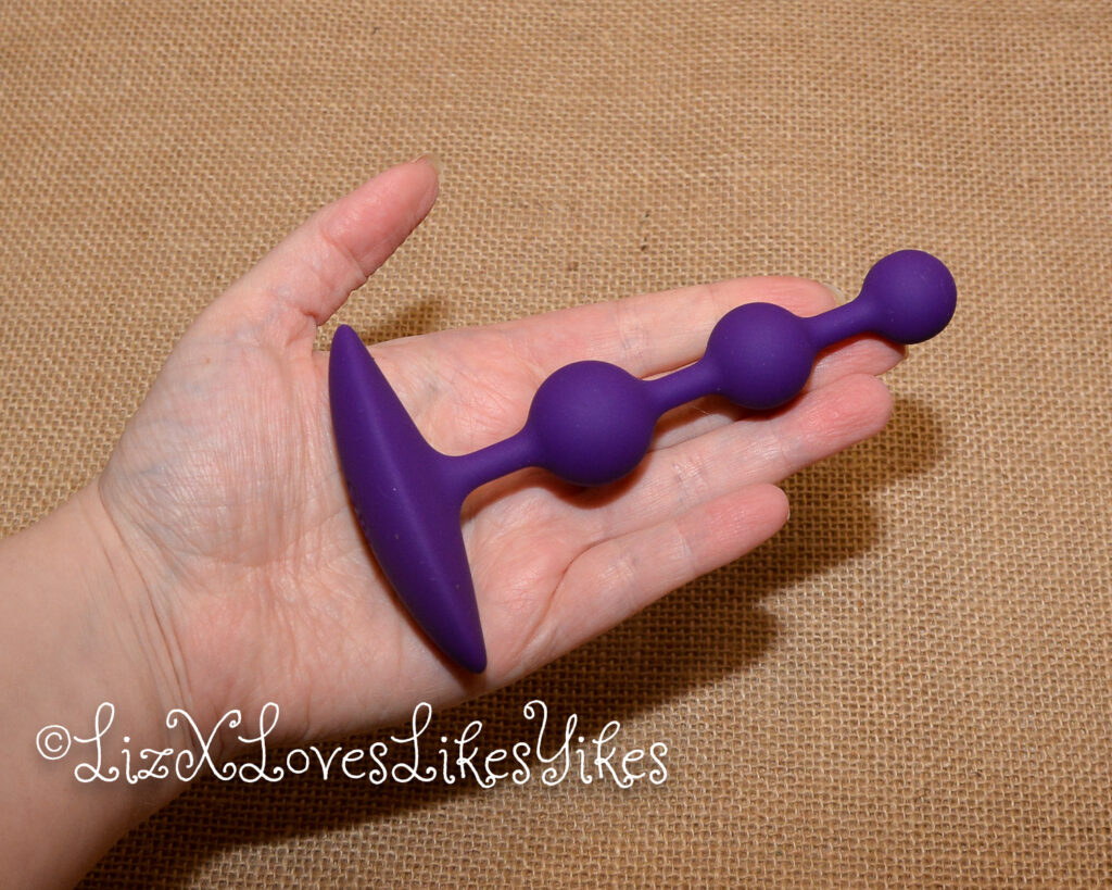 Review of the Amp Anal Beads by Romp Toys Copyright Liz BlackX