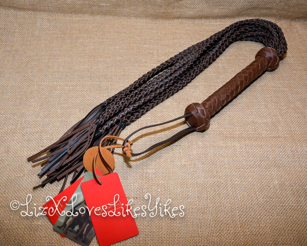 Review of the Equestrian Leather Cat o'nine tails Flogger by Liebe Seele Copyright Liz BlackX