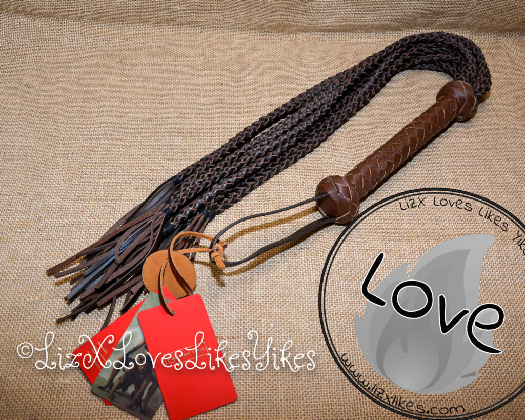 Review of the Equestrian Leather Cat o'nine tails Flogger by Liebe Seele Copyright Liz BlackX