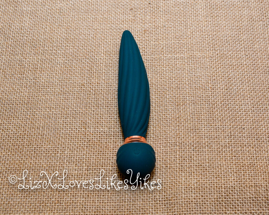 Review of the Twist vibrator by Sugar Pop Copyright Liz BlackX