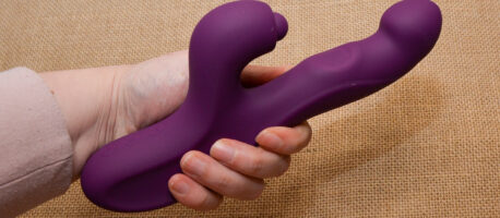Review of the OG Rabbit 3 in 1 Tapping Vibrator by Tracys Dog