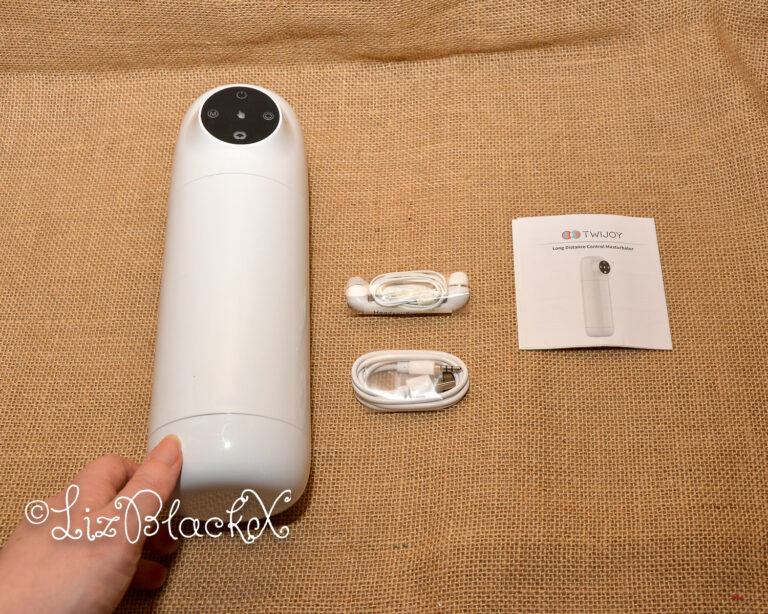 Review of Night Webcam Interactive Male Masturbator Twijoy Copyright Liz BlackX