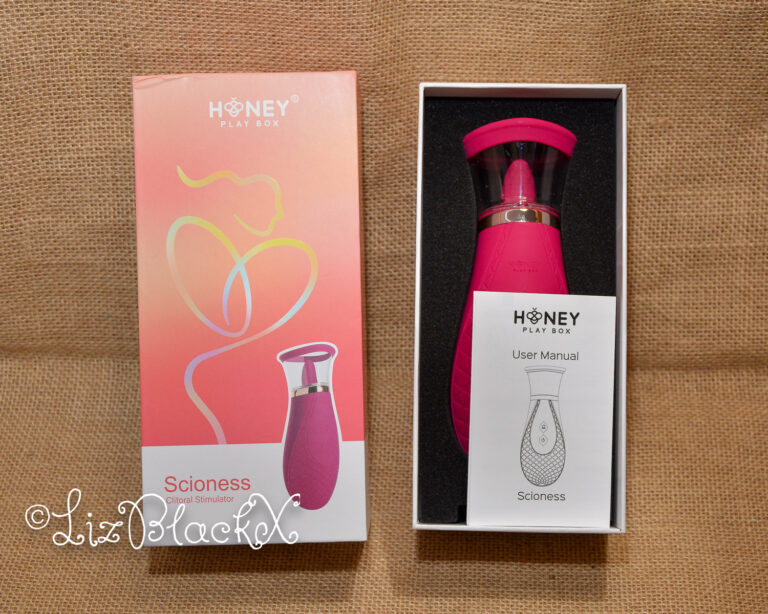 Review of the Scioness by HoneyPlayBox.com. Copyright Liz BlackX