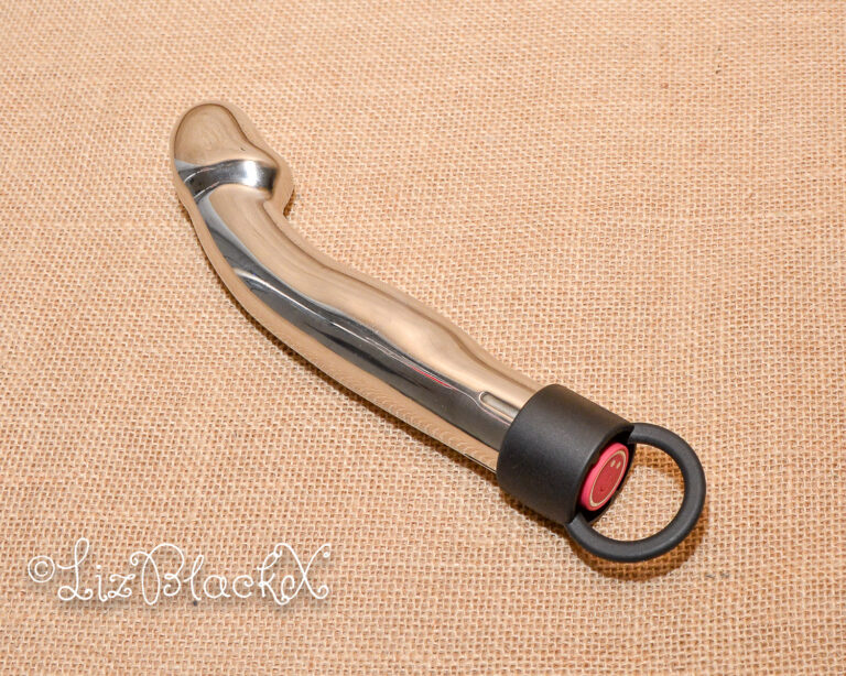 Review of Capo, Vibrating Stainless Metal Dildo by L'Acier Copyright Liz BlackX