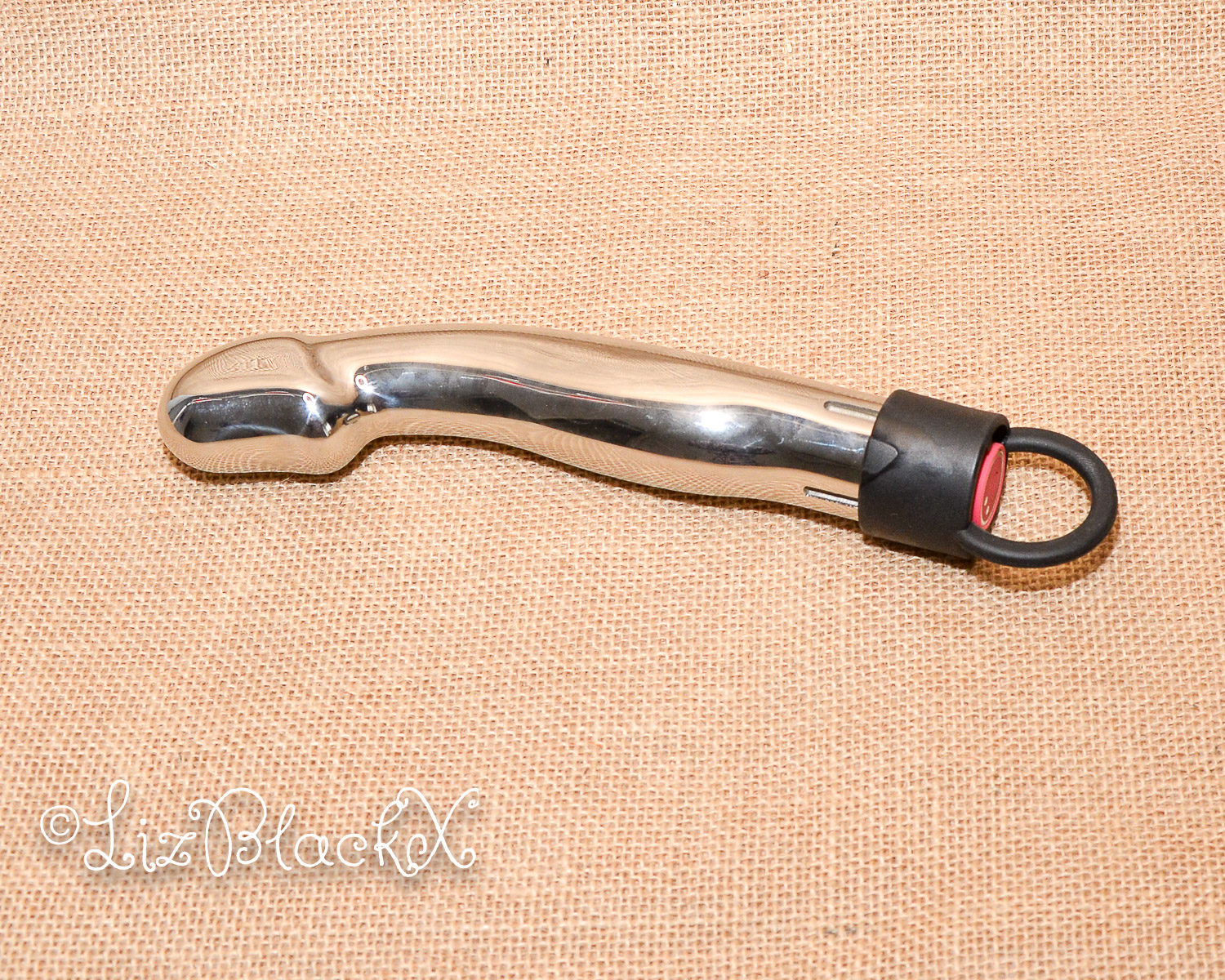 Review of Capo, Vibrating Stainless Metal Dildo by L’Acier