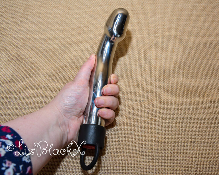Review of Capo, Vibrating Stainless Metal Dildo by L'Acier Copyright Liz BlackX