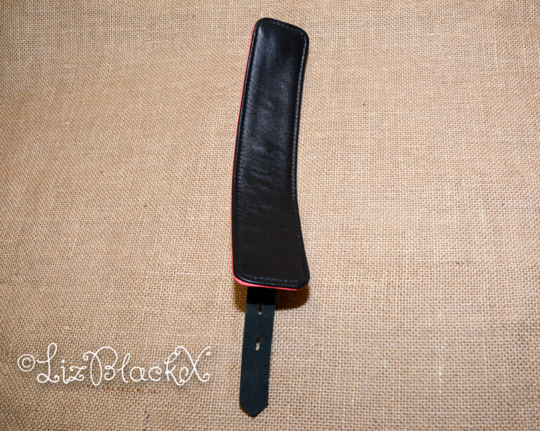 Review of the Angel's Kiss Wrist Cuffs by Liebe Seele Copyright Liz BlackX