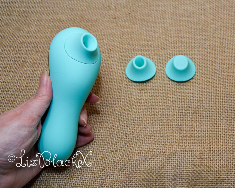 innovative flowliper vibrator features Tracy’s Dog Flowliper Vibrator Review – Innovative Features and Honest Insights Copyright Liz BlackX