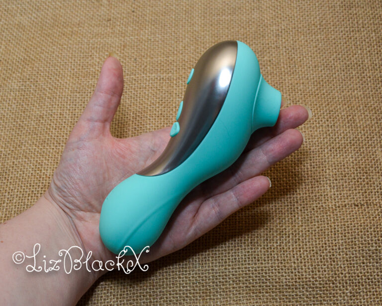 innovative flowliper vibrator features Tracy’s Dog Flowliper Vibrator Review – Innovative Features and Honest Insights Copyright Liz BlackX