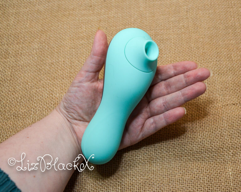 innovative flowliper vibrator features Tracy’s Dog Flowliper Vibrator Review – Innovative Features and Honest Insights Copyright Liz BlackX