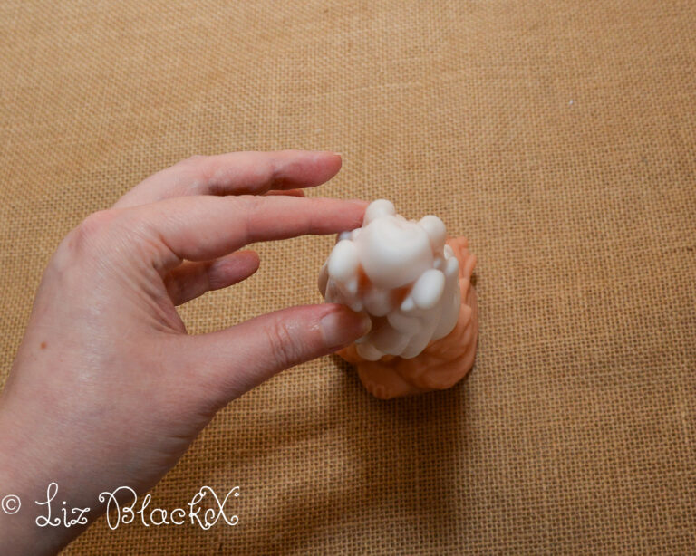 A Customized Satisfaction: Nothosaur's Virgo Dildo Review Copyright Liz BlackX