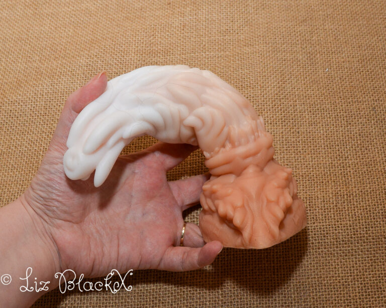 A Customized Satisfaction: Nothosaur's Virgo Dildo Review Copyright Liz BlackX