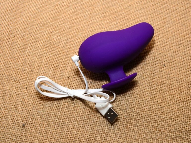 The Wellness Palm Sense Vibrator: A Mobility-Friendly Vibrator, Silent and Powerful for Everyone Copyright Liz BlackX
