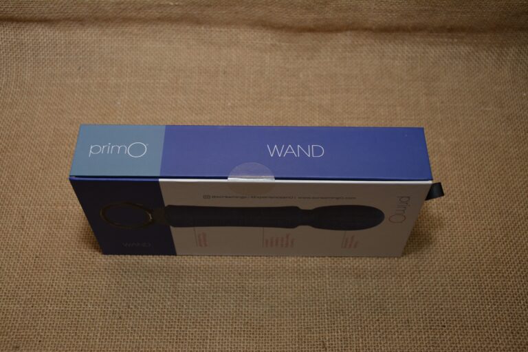 Small but Mighty: Exploring the Delights of the Primo Wand Vibrator by Screaming O Copyright Liz BlackX